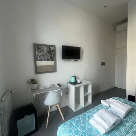 Pensjonat Sant Antonino First Floor Relais