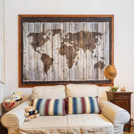 Comfy Unit Suitable For Work Street Level With Patio * Флоренция