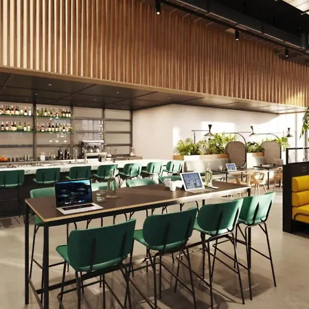 Hotel The Social Hub Belfiore 4*