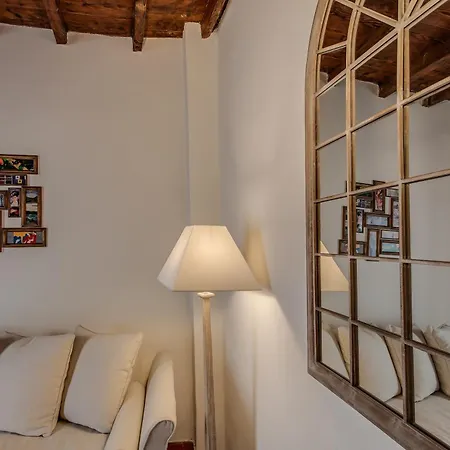 Florence- Gemma 2bd Tornabuoni Area Daire *