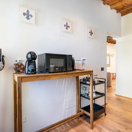 Oltrarno Deluxe, Florence