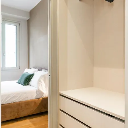 Oltrarno Deluxe, Florence