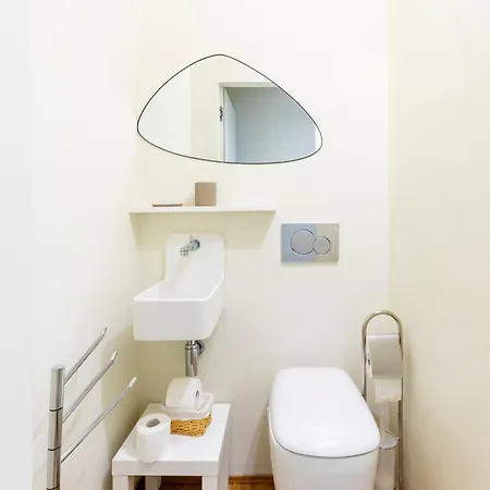 Oltrarno Deluxe, Florence