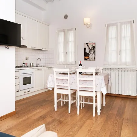Apartment Borgo Flat 3 Floor View *