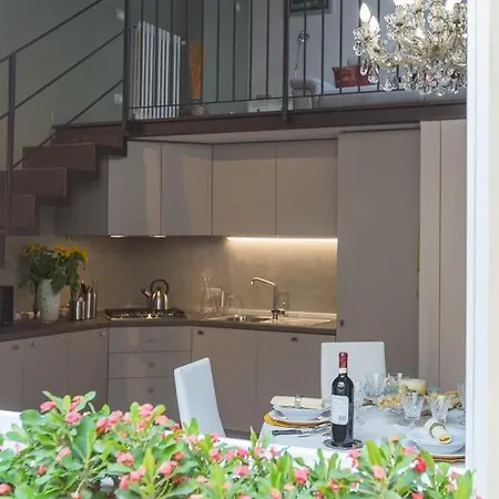 Pitti Flats Serragli Apartment *