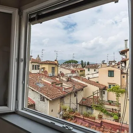Pitti Flats Serragli Apartment