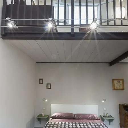 Pitti Flats Serragli Apartment Florence