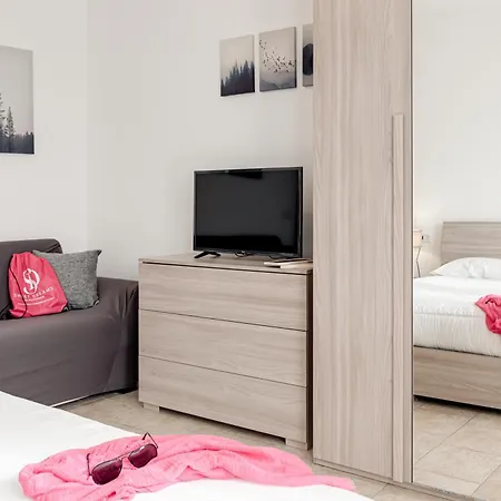 Castelnuovo Hub - Sweet Dreams In * Firenze