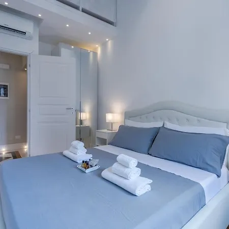 4season Flat 2 Bedrooms 10 Min Walk From The Cathedral Apartment