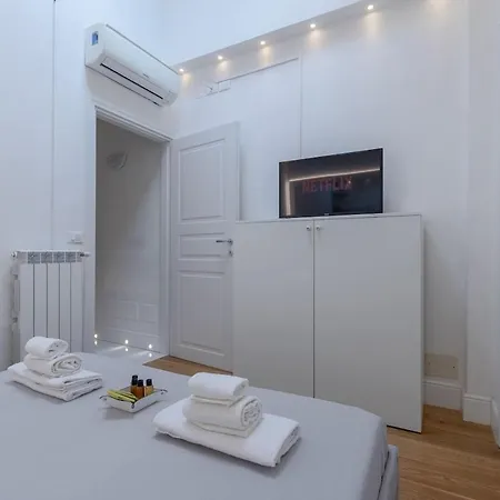 Apartment 4season Flat 2 Bedrooms 10 Min Walk From The Cathedral Florence