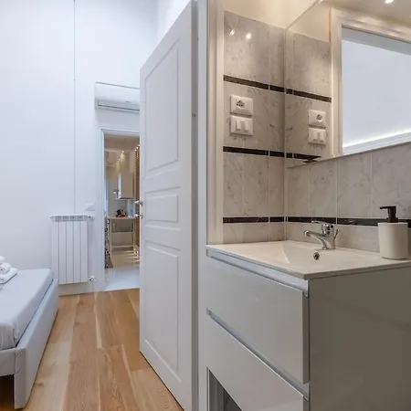 Apartment 4season Flat 2 Bedrooms 10 Min Walk From The Cathedral Florence