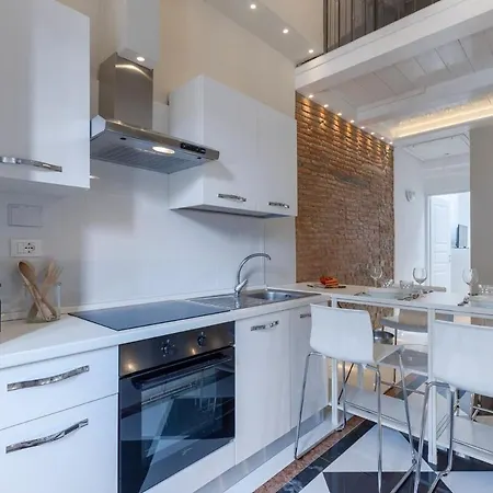 4season Flat 2 Bedrooms 10 Min Walk From The Cathedral Apartment