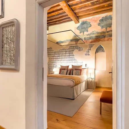 The Tornabuoni Palace Boutique Apartment Florence