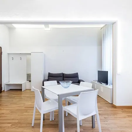 Bela Apartment *