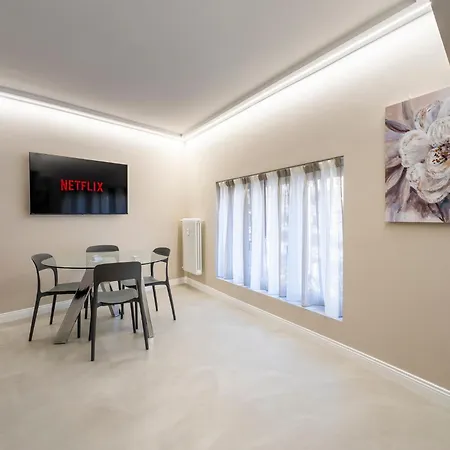 Apartment Elegance A Pochi Passi Dal Centro Florence