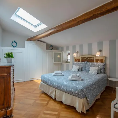 Apartment Romantic And Charming