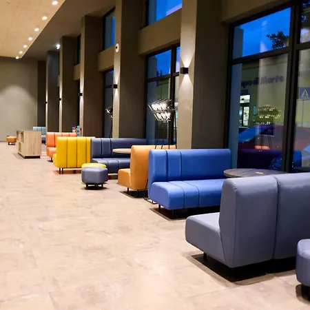 Hostal A&o Firenze Campo Di Marte *