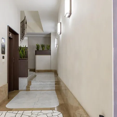 Calzaiuoli Private House Silver Florencia