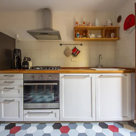 One Bedroom With Patio N2