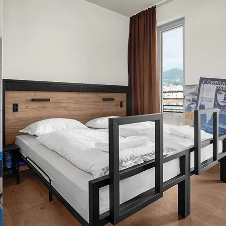 Hostal A&o Firenze Campo Di Marte *