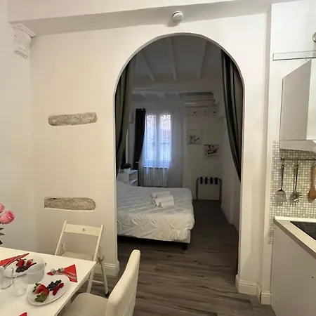Apartment Michelangelo's Place