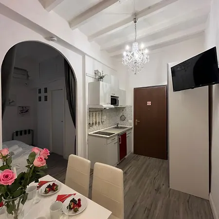 Apartment Michelangelo's Place Florence