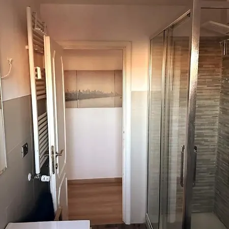 New, Bright, Cozy With View Флоренция