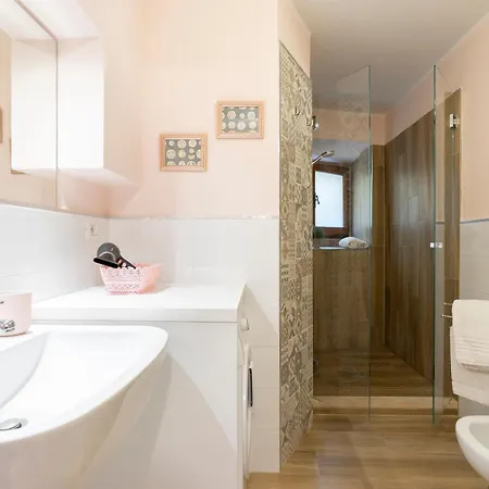 Apartment Ramaglianti Florence