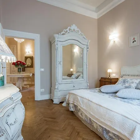 Apartment Leopoldo Luxurious Near The Center Florence