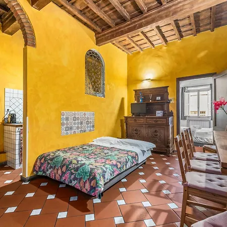 Oltrarno Artisan C&g Guest house