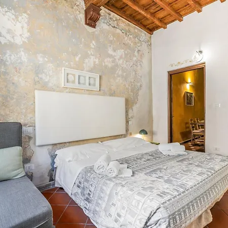 Oltrarno Artisan C&g Pensionat *