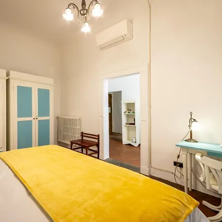 La Residenza Del Proconsolo Bed & Breakfast 3*