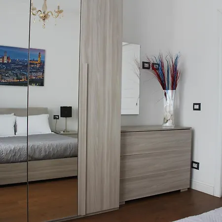 Art Stazione A Apartment Florence