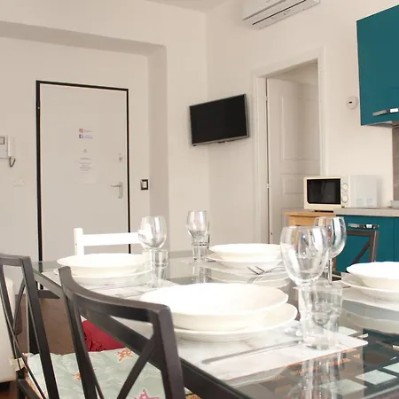 Art Stazione A Apartment