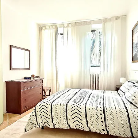 Holiday home Casa Stibbert Garden Retreat