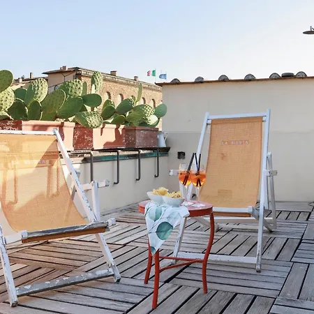 Pitti Secret Rooftop Daire Floransa