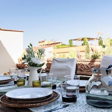 Apartment Pitti Secret Rooftop