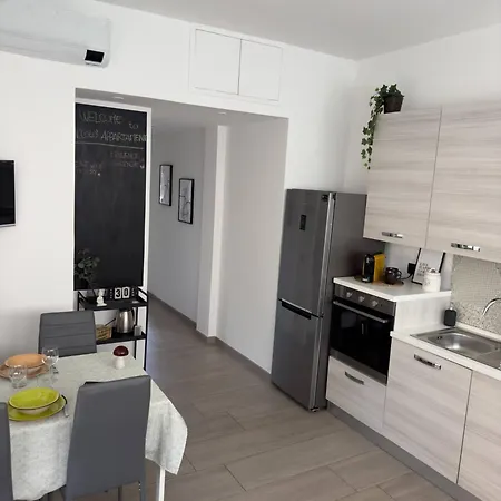 Niccolo's Apartment *