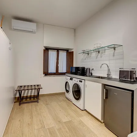 House G Apartment