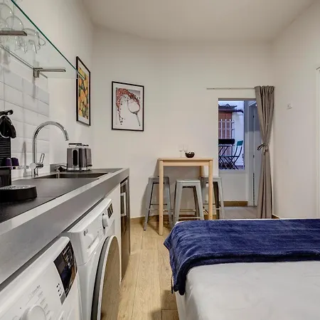Apartment House G Florence