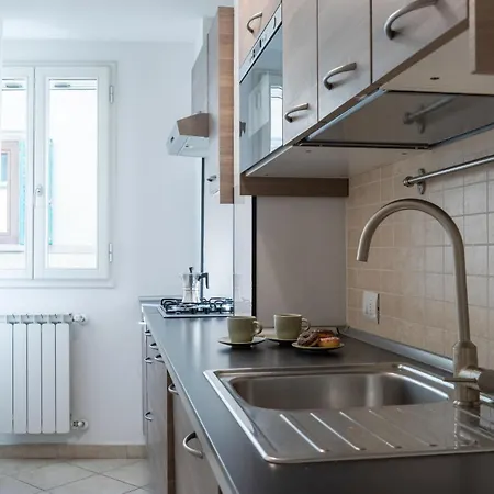 Apartment Lovely In The Center Of *