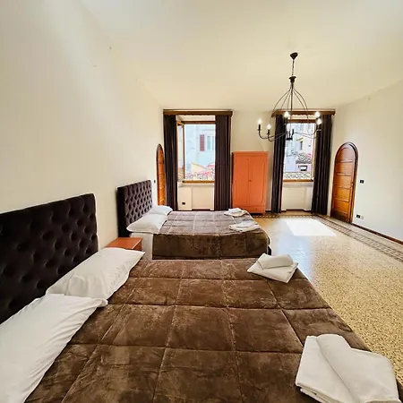 Albizi Bed & Breakfast
