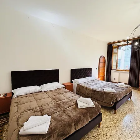 Albizi Bed & Breakfast