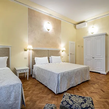 Alessandra Hotel 2*