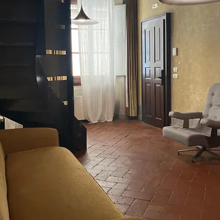 Aparthotel Numa Palazzo San Niccolo Florence