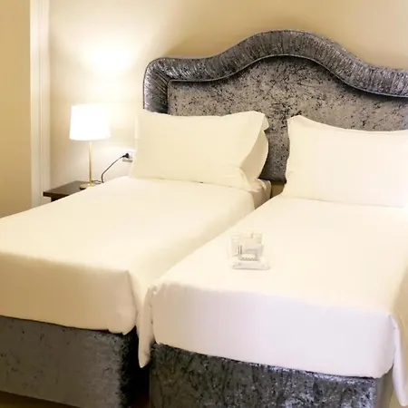 Aparthotel Numa Palazzo San Niccolo 4*
