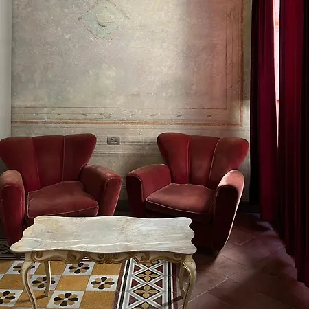 Numa Palazzo San Niccolo Florence