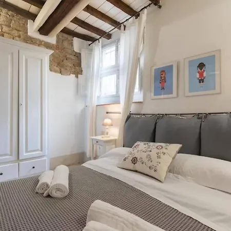 Keys Of Italy - F2 -2bedroom By Santa Croce *