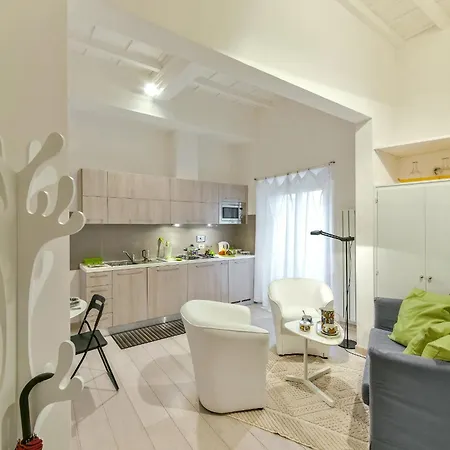 Minerva Arno River Apartment