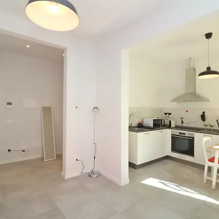 Galliano Apartment
